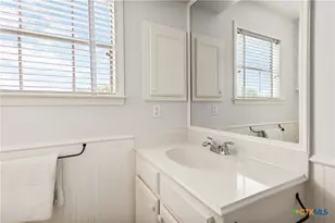 340 Rio Dr, New Braunfels, TX 78130 - Photo 26