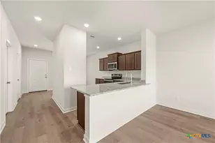 502 University Ave, Troy, TX 76579 - Photo 12