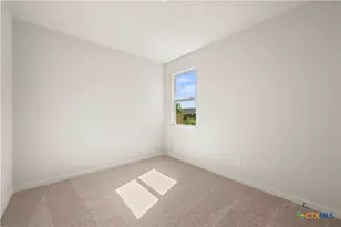 502 University Ave, Troy, TX 76579 - Photo 8