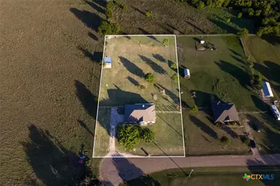 212 Ashley Drive, Bruceville Eddy, TX 76524 - Photo 4