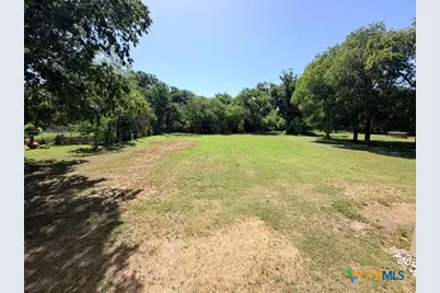1906 Pecan Street, San Marcos, TX 78666 - Photo 14