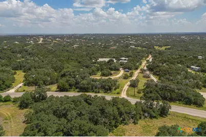 2090 Wegner Road, New Braunfels, TX 78132 - Photo 8