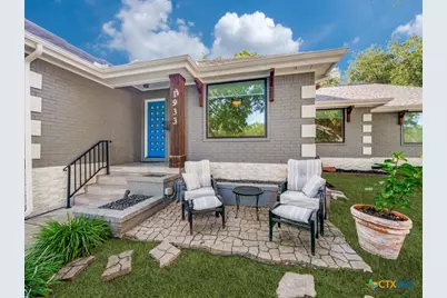 1933 Squire Circle, New Braunfels, TX 78130 - Photo 4