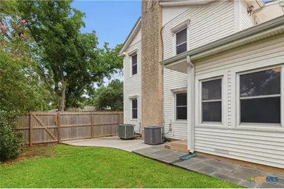 952 Bismark Street, Seguin, TX 78155 - Photo 28