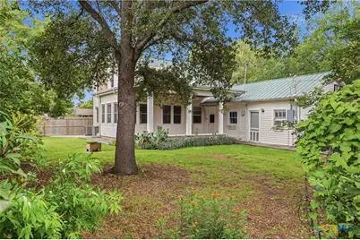 952 Bismark Street, Seguin, TX 78155 - Photo 30