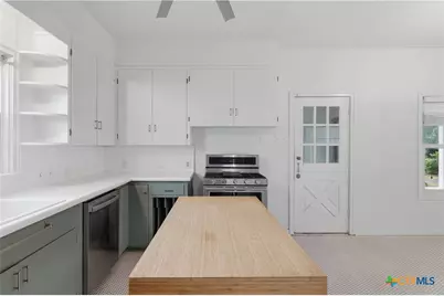 952 Bismark Street, Seguin, TX 78155 - Photo 10