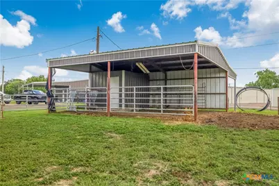 1363 Old Goliad Road, Victoria, TX 77905 - Photo 24
