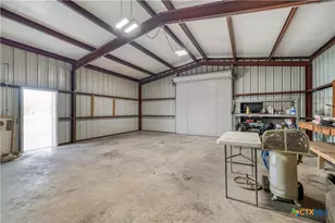 1363 Old Goliad Rd, Victoria, TX 77905 - Photo 20