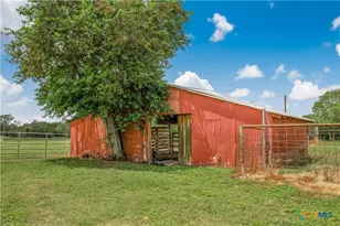 1363 Old Goliad Rd, Victoria, TX 77905 - Photo 26