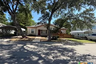 620 E 8th Ave, Belton, TX 76513 - Photo 1
