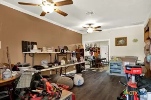 620 E 8th Ave, Belton, TX 76513 - Photo 14