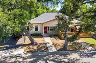 620 E 8th Ave, Belton, TX 76513 - Photo 4