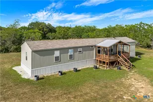 1455 Rainbow Rd, Cuero, TX 77954 - Photo 6
