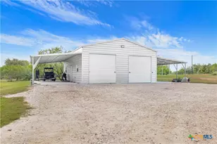 1455 Rainbow Rd, Cuero, TX 77954 - Photo 8