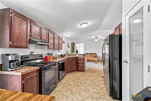 1455 Rainbow Rd, Cuero, TX 77954 - Photo 20