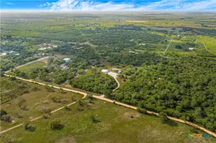 1455 Rainbow Rd, Cuero, TX 77954 - Photo 14