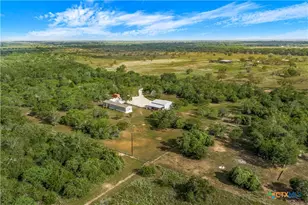 1455 Rainbow Rd, Cuero, TX 77954 - Photo 12