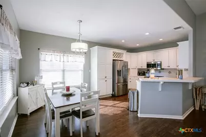 103 Windwood Lane, Victoria, TX 77904 - Photo 8