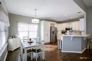 103 Windwood Ln, Victoria, TX 77904 - Photo 8