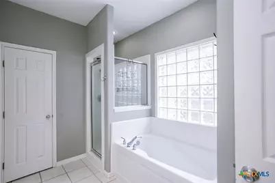 103 Windwood Lane, Victoria, TX 77904 - Photo 16