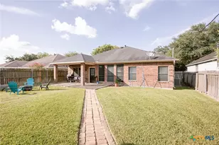 103 Windwood Ln, Victoria, TX 77904 - Photo 24