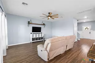 10239 Six Shooter Ln, Temple, TX 76502 - Photo 10