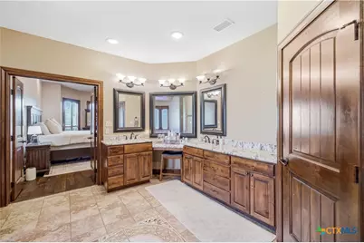 178 Juniper Trail, Yoakum, TX 77995 - Photo 12