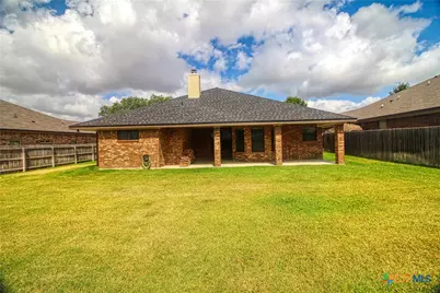 2033 Cork Oak Drive, Harker Heights, TX 76548 - Photo 14