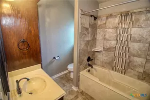 2033 Cork Oak Dr, Harker Heights, TX 76548 - Photo 10