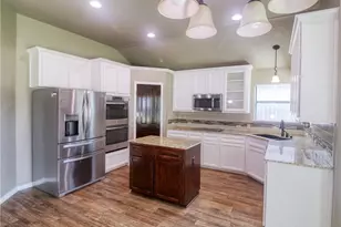 2033 Cork Oak Dr, Harker Heights, TX 76548 - Photo 8