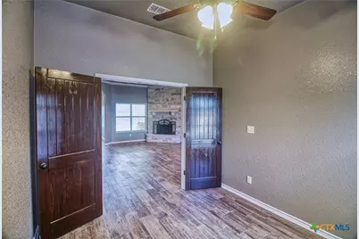 2033 Cork Oak Drive, Harker Heights, TX 76548 - Photo 6