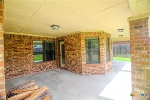 2033 Cork Oak Dr, Harker Heights, TX 76548 - Photo 16