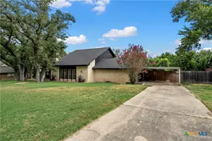 3064 Summit Dr, Belton, TX 76513 - Photo 2