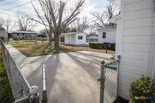 2019 S 9th St, Temple, TX 76504 - Photo 22