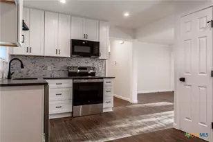 2019 S 9th St, Temple, TX 76504 - Photo 10
