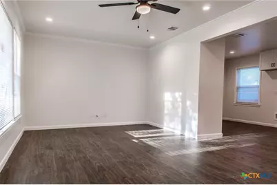 2019 S 9th Street, Temple, TX 76504 - Photo 8