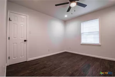 2019 S 9th Street, Temple, TX 76504 - Photo 12