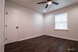 2019 S 9th St, Temple, TX 76504 - Photo 12