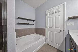 451 Rustic Willow, Schertz, TX 78154 - Photo 18