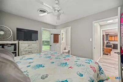 115 Burnet Street, Port Lavaca, TX 77979 - Photo 18