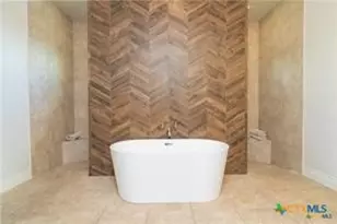 224 Mystic Shores Blvd, Spring Branch, TX 78070 - Photo 8
