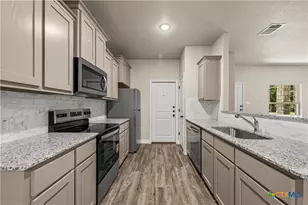 502 S Harley Dr, Harker Heights, TX 76548 - Photo 4