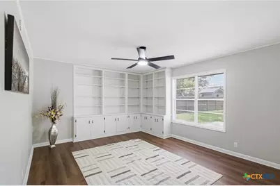 2308 E Loma Vista Avenue, Victoria, TX 77901 - Photo 14