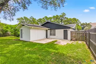 2308 E Loma Vista Ave, Victoria, TX 77901 - Photo 24