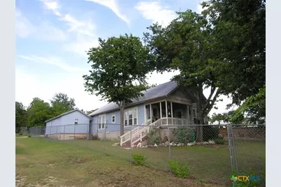 13 Cockrell Circle, Lampasas, TX 76550 - Photo 4
