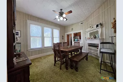 602 W Live Oak Street, Edna, TX 77957 - Photo 10