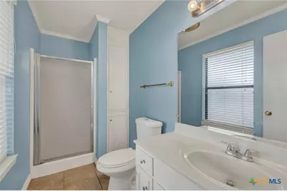 1302 S Mesquite Avenue, New Braunfels, TX 78130 - Photo 24