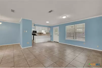 1302 S Mesquite Avenue, New Braunfels, TX 78130 - Photo 10