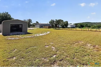 418 Private Road 1505, Bandera, TX 78003 - Photo 16