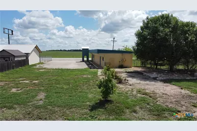 16870 N Highway 123, San Marcos, TX 78666 - Photo 12